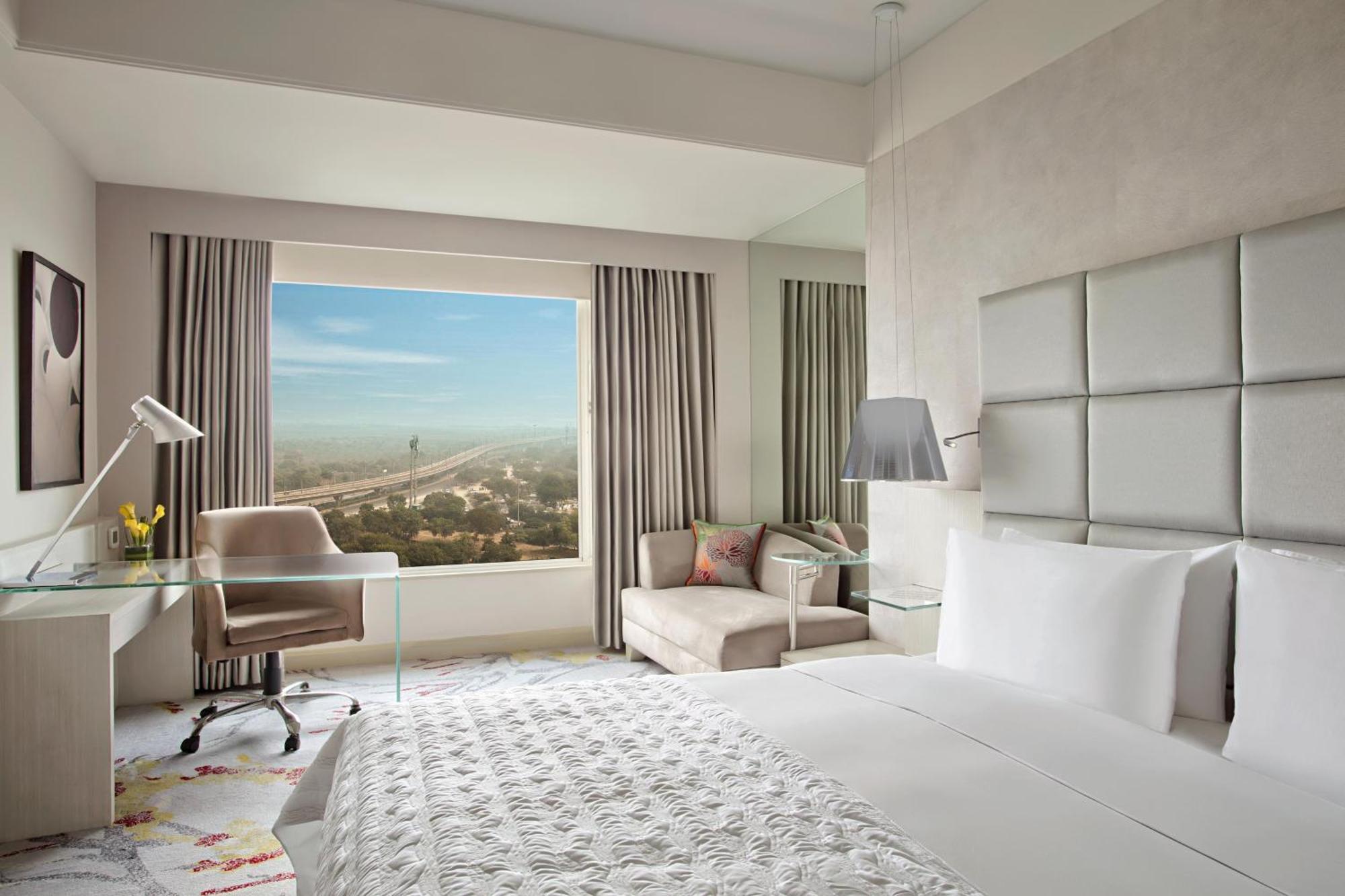 Le Meridien Gurgaon, Delhi NCR Extérieur photo